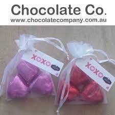 Organza Bags Gift with 3 Chocolate Hearts